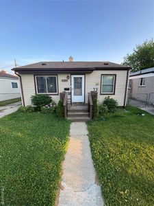 8716 Essex Ave, Warren, MI, 48089