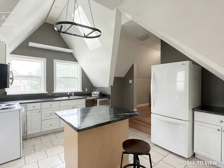 109 McNay St #1 — Photo 4