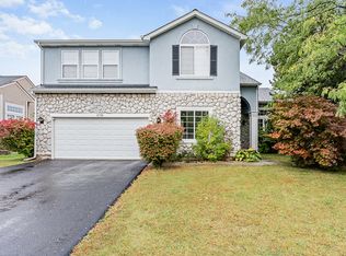 2330 Somerset Ln, Mundelein, IL