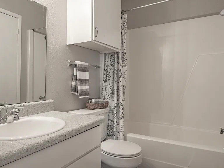 Riverstone — Photo 10