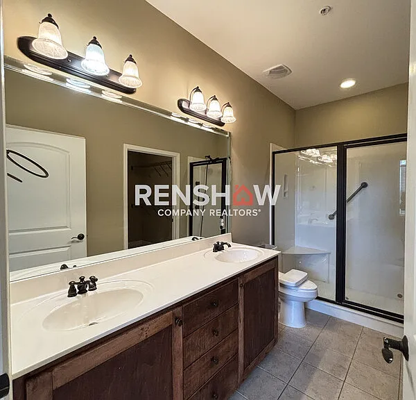 1381 Calumet Farms Dr — Photo 9