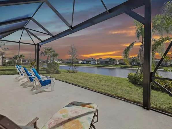 786 SE Courances Drive, Port St Lucie, FL 34984