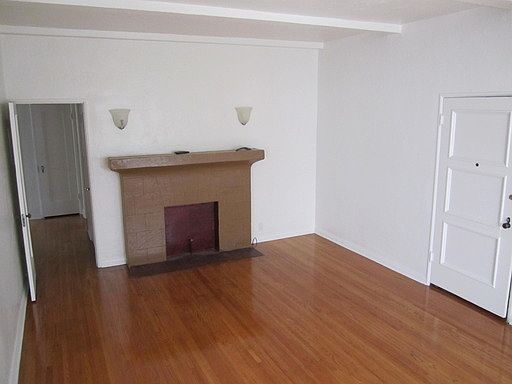 3rd image of 4155 1/2 Garthwaite Ave