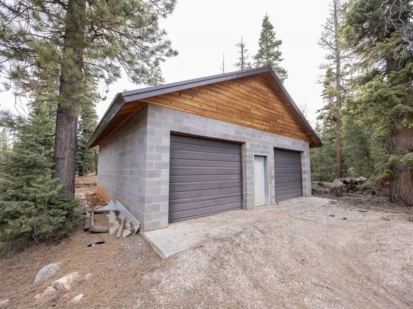 390 E Quaking Aspen Dr, Duck Creek Village, UT 84762