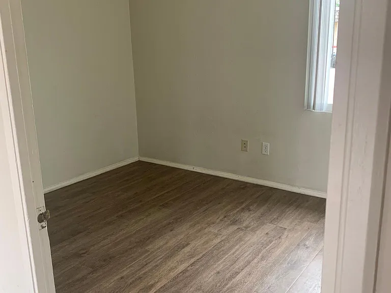 4509 Dawson Ave — Photo 9