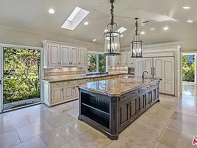 1681 Stone Canyon Rd — Photo 31
