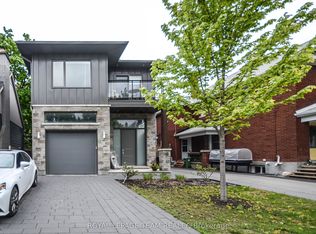 58 Stevenson Ave #B, Ottawa, ON K1Z 6N1