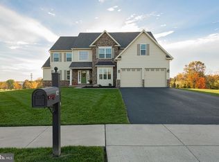 42 Phaeton Way, Royersford, PA 19468