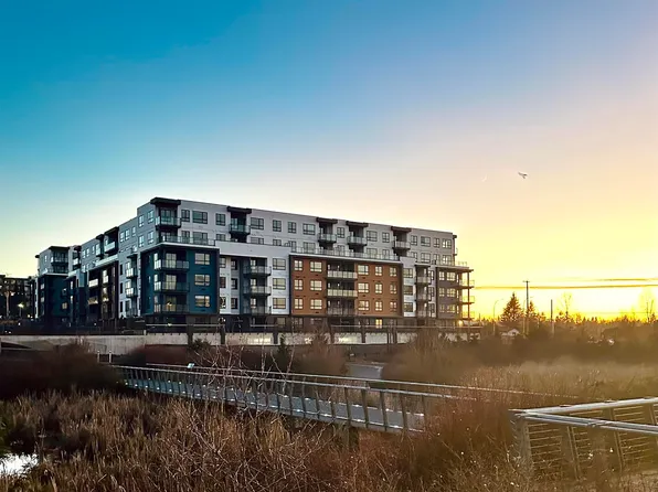 20049A 82nd Ave #306, Langley, BC V2Y 1Y7