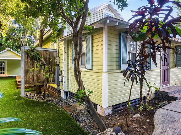 3rd image of 1120 Seminary St