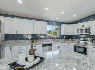 8957 E 25th St, Tucson, AZ 85710