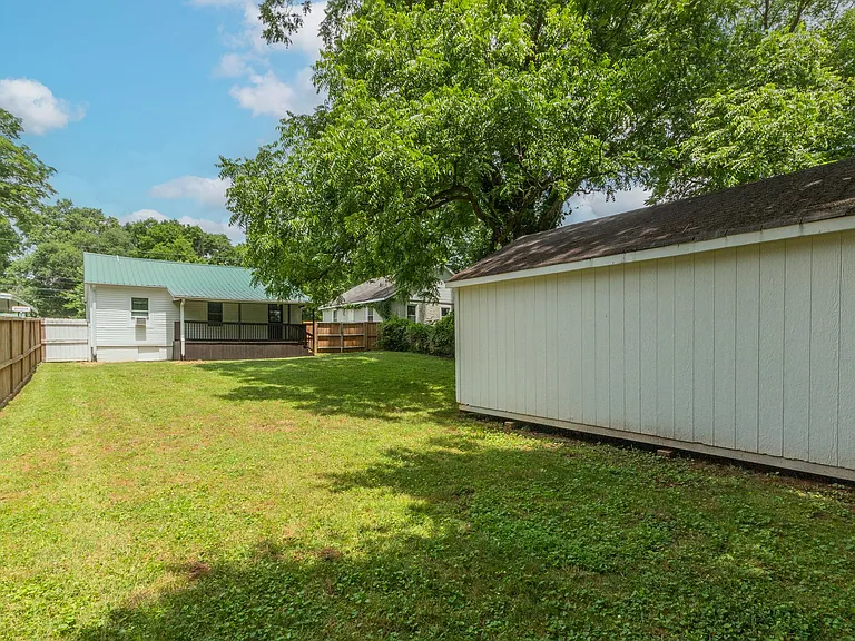 142 Morningside Ln — Photo 21
