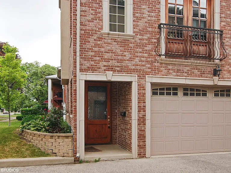 825 S La Grange Rd #1A — Photo 20