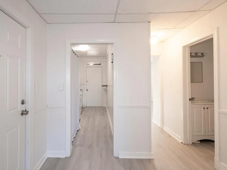 3217 Dubois Pl SE #4 — Photo 9