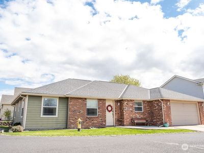 215 SE California Ave, College Place, WA, 99324