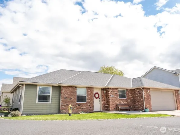 215 SE California Avenue, College Place, WA 99324