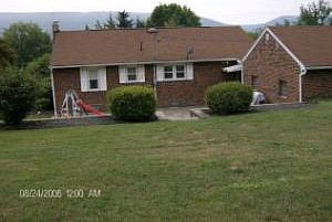 2nd image of 400 E Evergreen Hvn