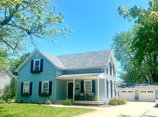 234 N Scofield St, Carthage, IL 62321