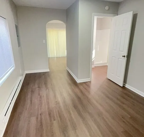 424 S Elliott St — Photo 4