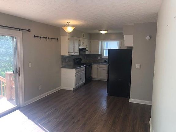 5th image of 7682 Deercreek Dr