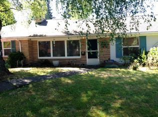 4021 NE 86th St, Seattle, WA 98115