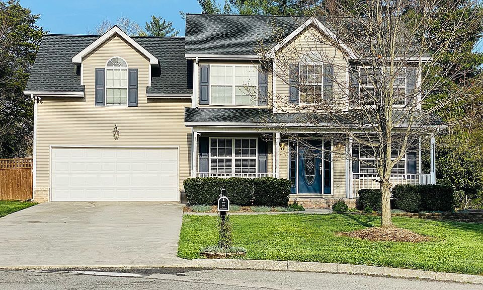 1st image of 5304 Blue Ash Ln