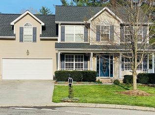 5304 Blue Ash Ln, Knoxville, TN 37931