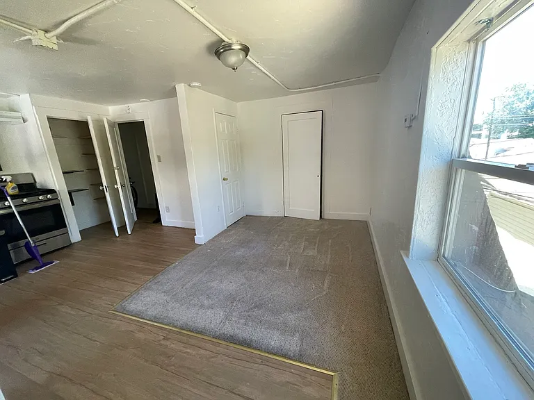 547 Ralston St #4 — Photo 9