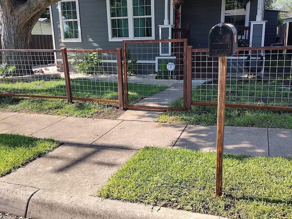 1st image of 304 Lorraine Ave