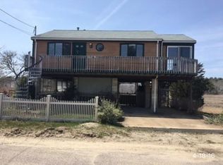 22 Camp St, Wareham, MA 02571