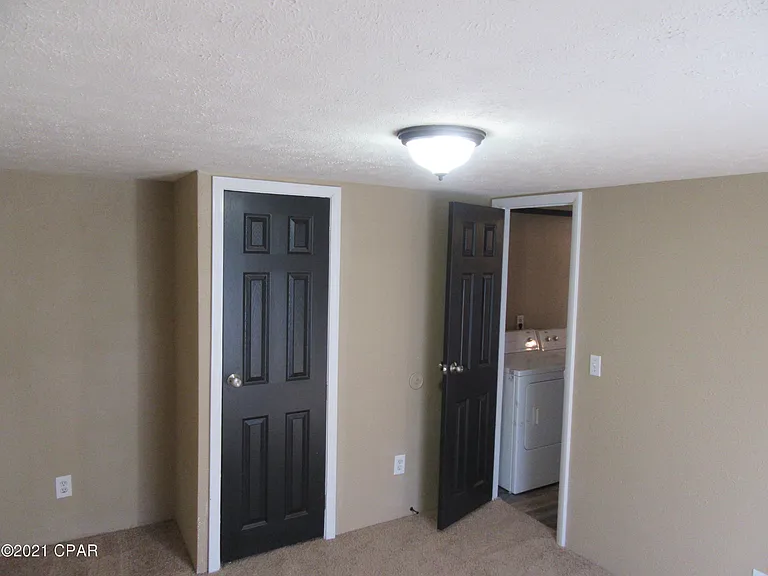 4512 Carla Ln #W — Photo 9