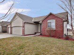 4110 N Lake Ridge Ct, Wichita, KS 67205