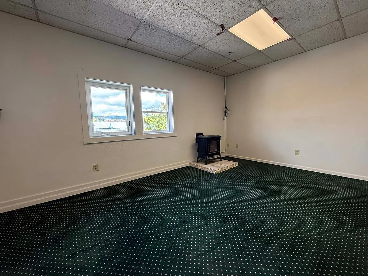 Building Photo - 55 S Sacramento St