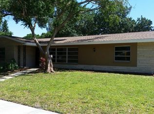2401 Summerlin Dr, Clearwater, FL 33764
