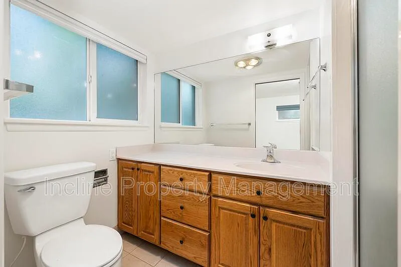 2 bed, 2.0 bath, 1400 sqft, $2,000 — Photo 3