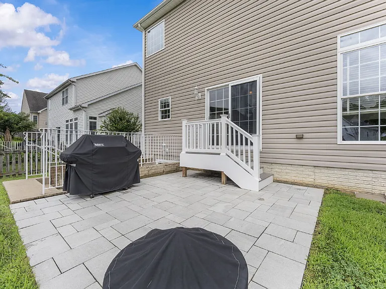 10 Everglades Ln — Photo 55