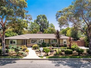 3870 Hampton Rd, Pasadena, CA 91107