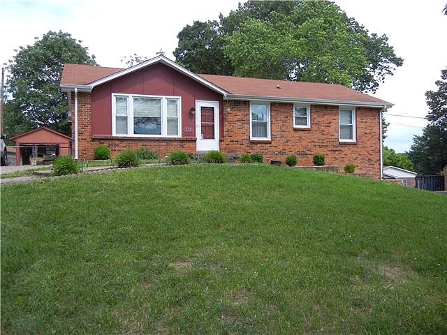 1st image of 120 James Dr