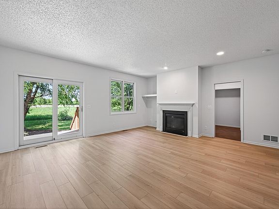 5th image of 11374 Balsam Way
