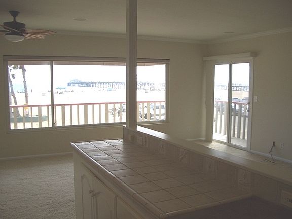 4th image of 1003 Seal Way #B