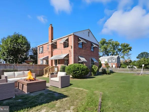 2101 Arlington Ter, Alexandria, VA 22303