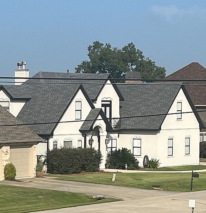 1st image of 103 Riverwood Dr