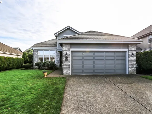 3256 Lakemont Dr, Eugene, OR 97408