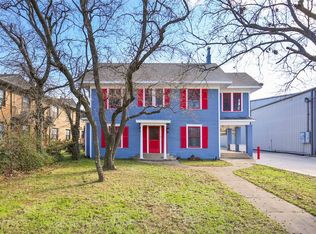 710 N Main St, Cleburne, TX 76033