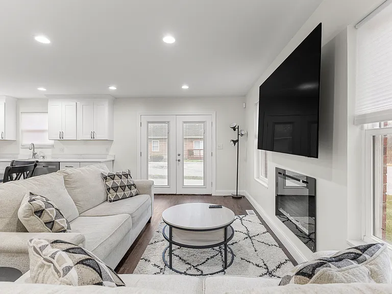28202 Fortson Ln — Photo 6