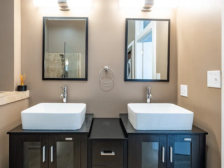 12 E Washington St #201 — Photo 11