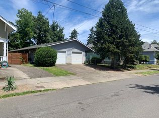 4245 SE Main St, Portland, OR 97215