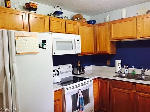 2nd image of 3782 Sadie Ln