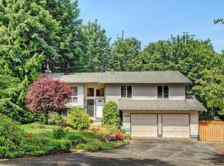 9420 NE 143rd St, Kirkland, WA 98034