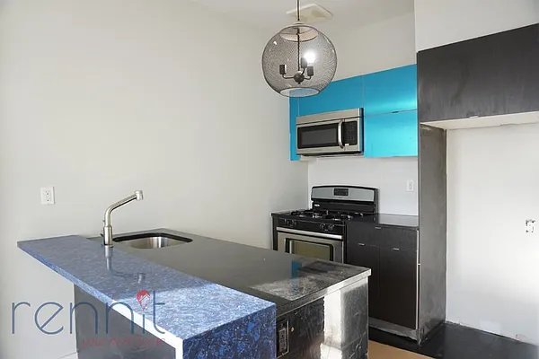 Rented by Rennit Inc. | media 11